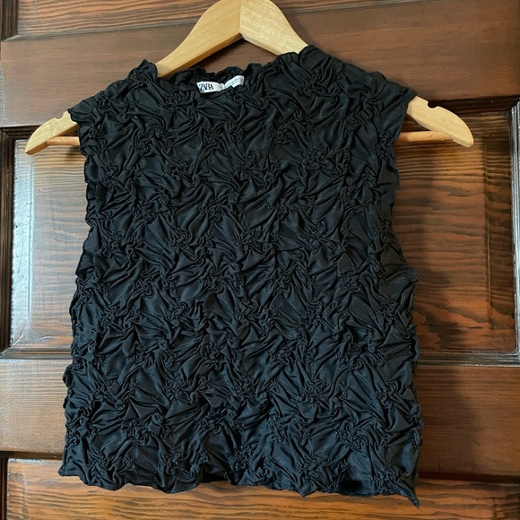 NWT Zara black textured high neck crop top size M - Picture 1 of 5